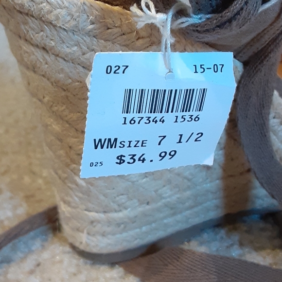 Wedge heeled lace up leg or wrap around ankle espadrilles - Picture 4 of 4